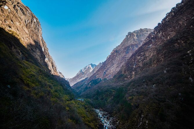 Makalu Base Camp Trek - Rhododendron forests, river valleys, and long valley views