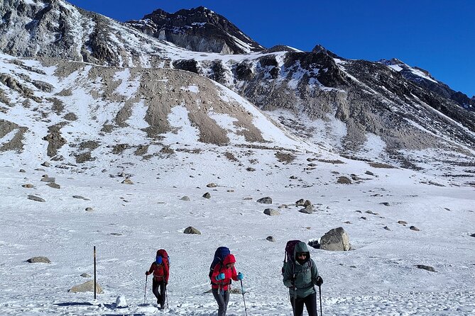 Manaslu Circuit Trek - Untouched trail - Descent through meadows into Annapurna conservation area
