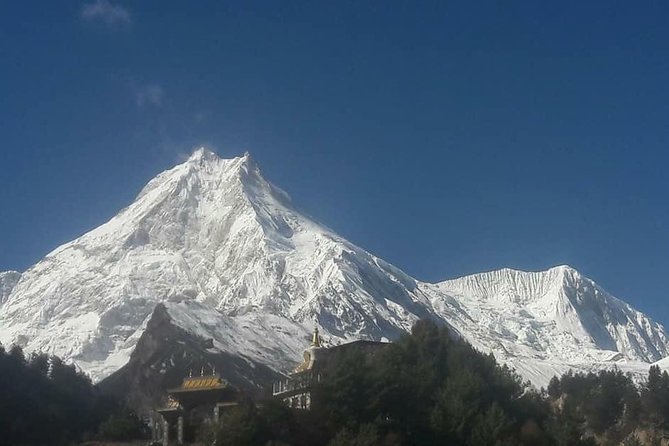 Manaslu Trek with Larke Pass - Day 13 The Pass Day: Larkya La (5,135m) to Bimthang