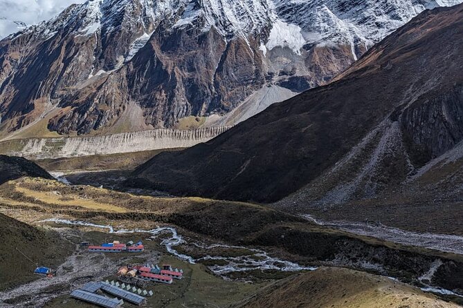 Manaslu Trekking - Larkya Bhanjyang: tundra, juniper, and the pass day logic