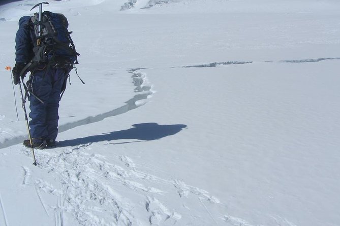Mera Peak Climbing - Price and logistics: is $2,974.36 a good deal?