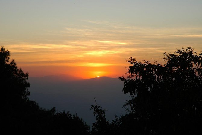 Nagarkot Changu Narayan Temple Day Hiking - Nagarkot sunrise: the view window you earn