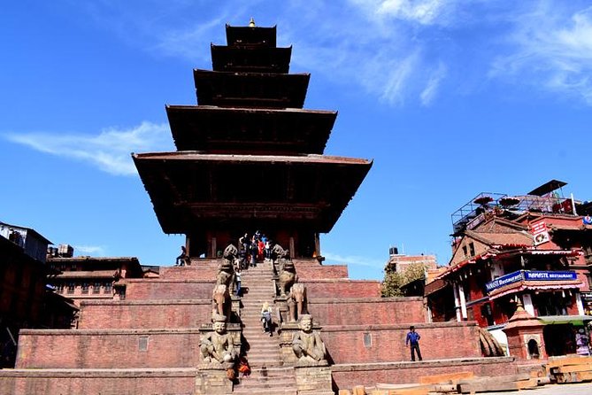 Nagarkot Sunrise, Bhaktapur and Patan Durbar Square Tour in Kathmandu - Patan Museum and why a small museum stop helps