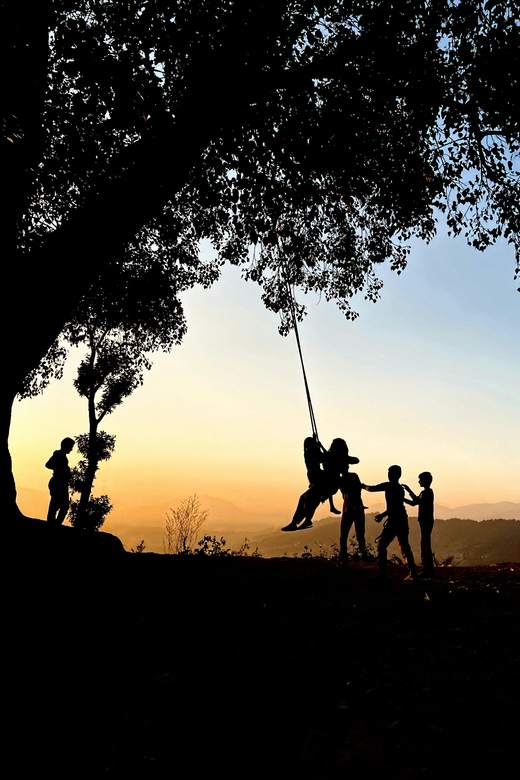 Nagarkot: Sunrise Tour & Hiking Trip Nagarkot from Kathmandu - Post-sunrise hiking (about 3 hours): what you gain after the photos