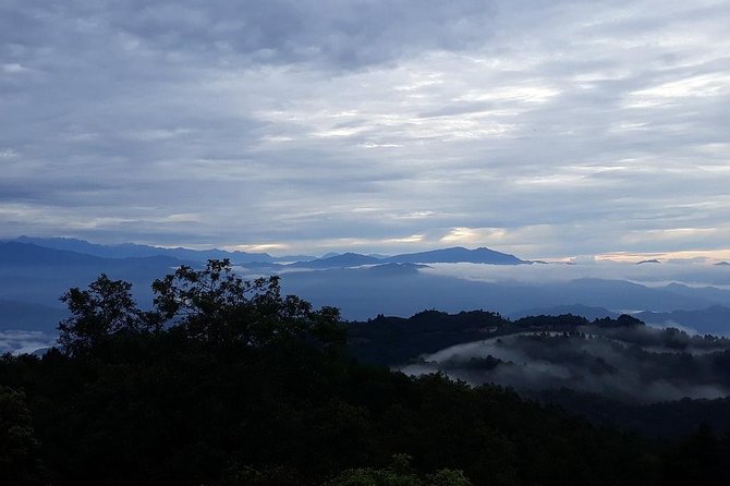 Nagarkot Sunrise View & Day Hike to Changunarayan from Kathmandu - The hiking experience to Changunarayan: villages, then quiet country