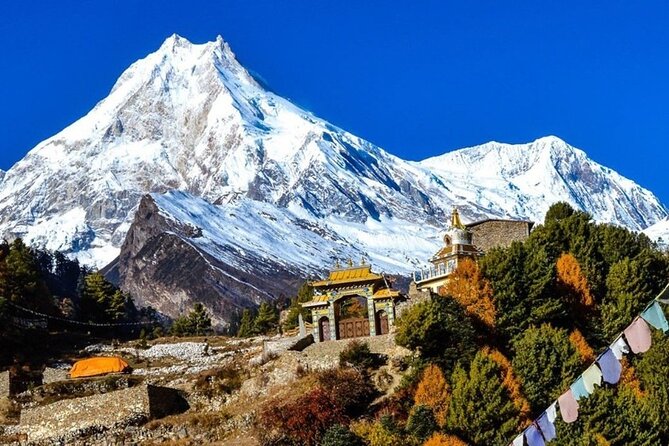 Private 12-Day Manaslu Circuit Trekking in Kathmandu - Price and what $960 includes (and what it doesn’t)