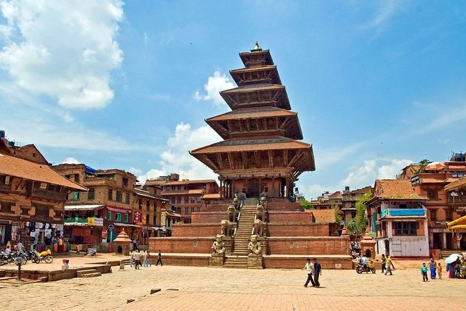 Private Bhaktapur and Nagarkot Day Tour From Kathmandu - Nagarkot at the Switch: When the Mountains Show Up (or Don’t)