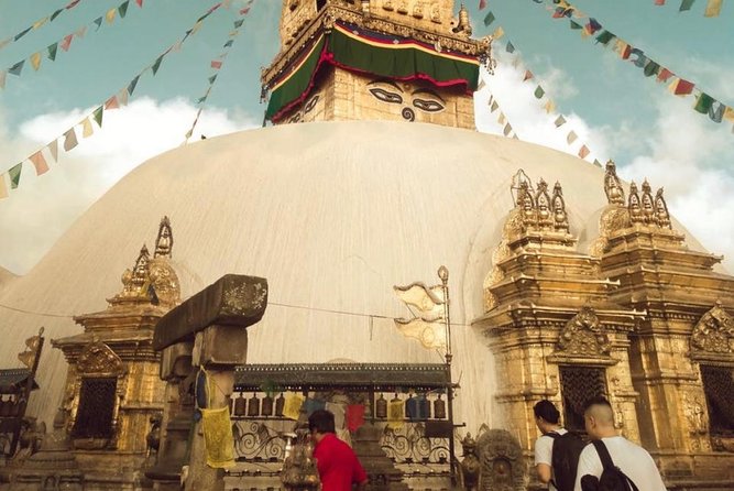 Private Guided Tour in Swayambhunath Stupa - Why this private Swayambhunath plan works in Kathmandu