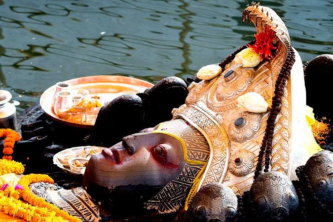 Private Half Day Budhanilkantha Tour - Stop 1: Budhanilkanth Temple and the first wow factor