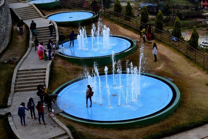 Private Half-Day Chandragiri Cable Car Tour in Kathmandu - Boarding at 8:00 am: planning for clouds and great views