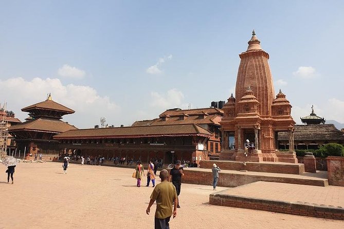 Sabbatical in Nepal: A Mixture of Nature, Culture & Spiritual Experiential Tour - Entering Kathmandu by Foot: Swayambhunath and Durbar Square