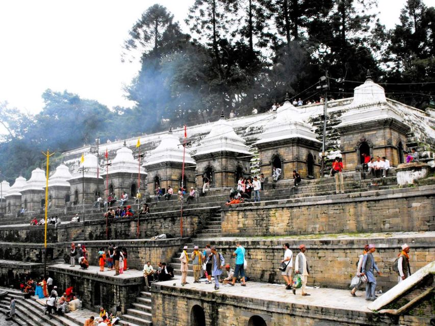 Sacred Pashupatinath: Aarati,Cremation Rites & Boudha Stupa - Aarati Ceremony: Bells, Chants, and Finding Your Spot