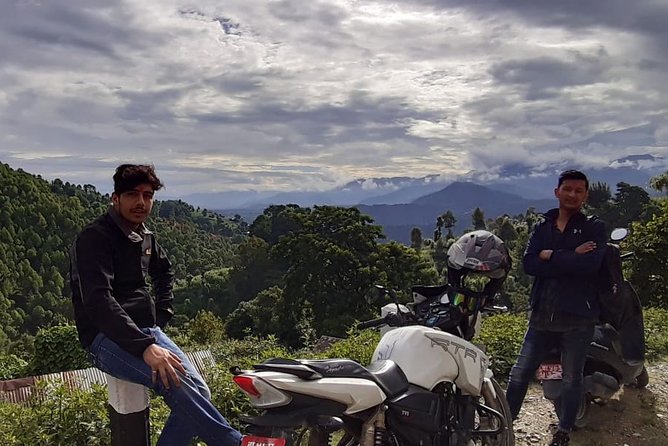 Short Motorcycle Ride Tour to Syambhunath Stupa - Key Things You’ll Notice on This Syambhunath Motorcycle Ride
