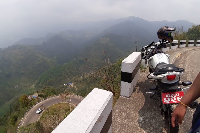 Short Motorcycle Ride Tour to Syambhunath Stupa - Escape Kathmandu Traffic With a Quick Motorcycle Ride