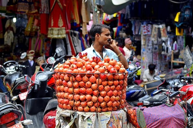 Smells of Kathmandu Walking Day Tour - Stop 1: Asan market and the ingredient-by-ingredient smell tour