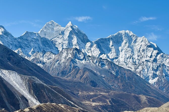 Unforgettable Everest Base Camp Trek with Third Rock Adventures! 🌄  I recently completed an incredible journey to Everest Base Camp with Third Rock Adventures, and I can’t recommend them enough! From starRead more - Namche acclimatization day: market wandering and a morning view hike