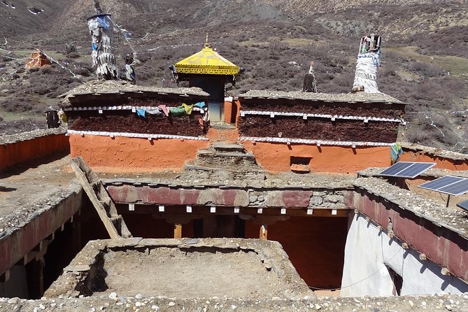 Upper Mustang Classic Trek with Local guide - Trek days from Chhuksang toward Samar and beyond