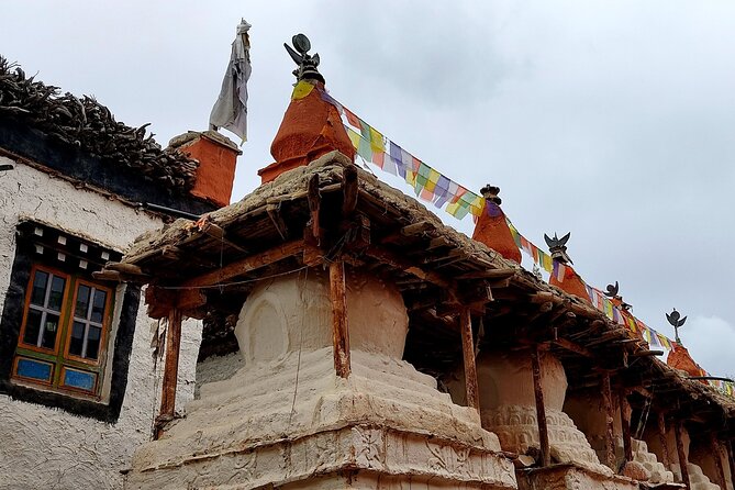 Upper Mustang Trek 14 Days - Flight to Jomsom and the Trek Begins at Kagbeni
